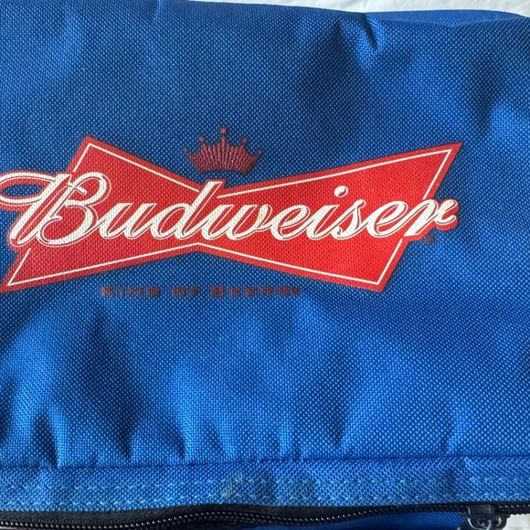 Kansas City Royals blue nylon insulated Budweiser cooler. - Picture 6 of 9